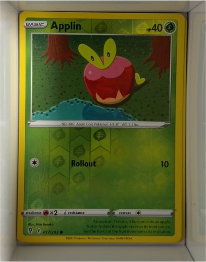 2021 Pokémon Evolving Skies #017 Applin — front