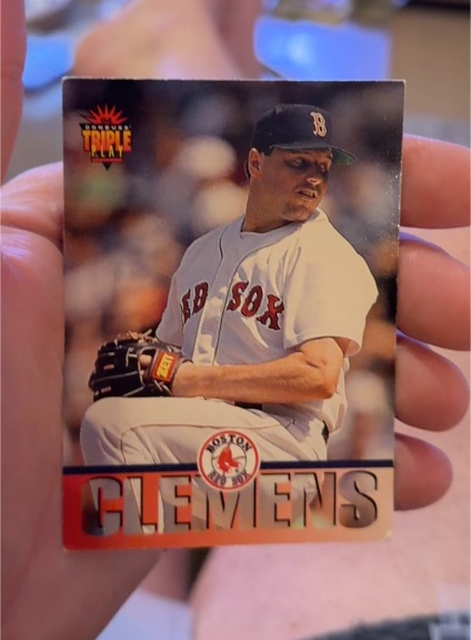 1994 Donruss Triple Play #201 Roger Clemens — front