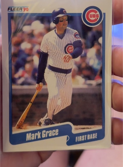 1990 Fleer #32 Mark Grace — front
