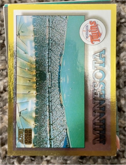 1994 Score #325 Minnesota Twins Gold Rush — front