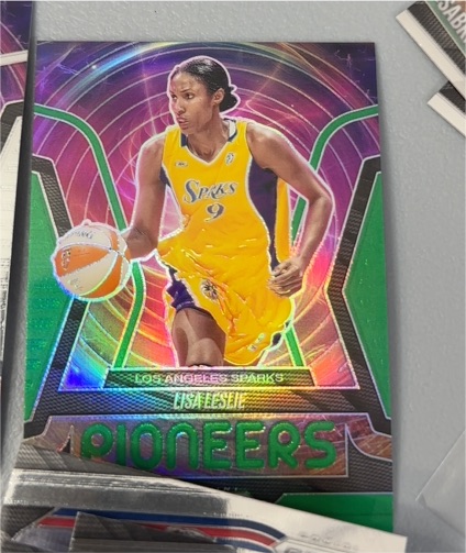 2025 Panini Prizm WNBA #8 Lisa Leslie Pioneers Los Angeles Sparks — front