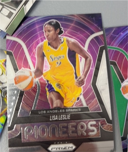 2025 Panini Prizm WNBA #8 Lisa Leslie — front