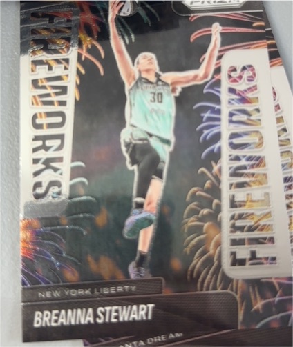 2025 Panini Prizm WNBA Fireworks #2 Breanna Stewart — front