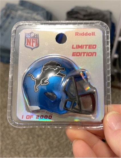2024 Riddell Detroit Lions Limited Edition Pocket Helmet — front
