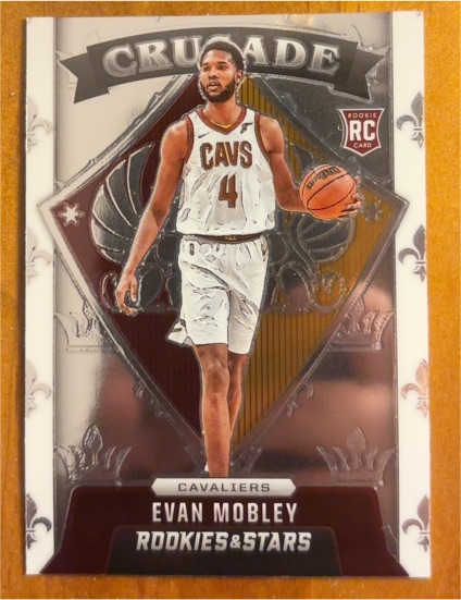 2021-22 Panini Chronicles Crusade #621 Evan Mobley — front