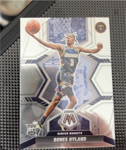 2021-22 Panini Mosaic #214 Bones Hyland — front