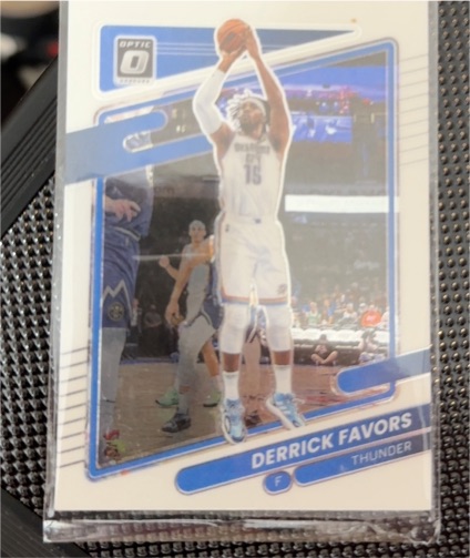 2021-22 Panini Donruss Optic #33 Derrick Favors — front