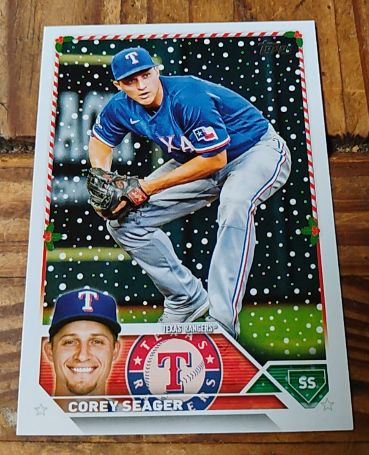 2023 Topps Holiday #H45 Corey Seager — front