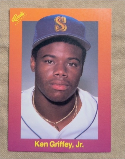 1989 Classic Update Orange Travel Edition #131 Ken Griffey Jr. — front