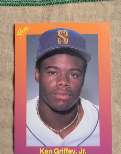 1989 Classic Update Orange Travel Edition #131 Ken Griffey Jr. — front