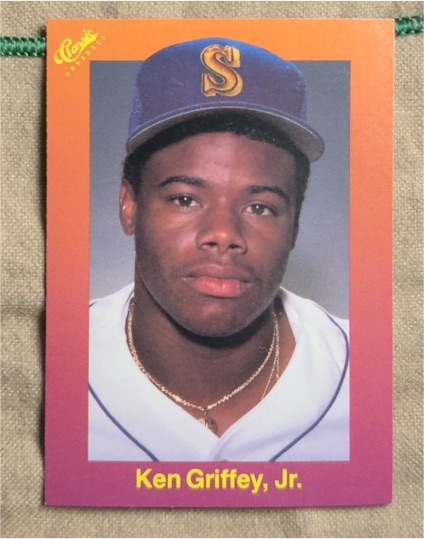 1989 Classic Update Orange #131 Ken Griffey Jr. — front