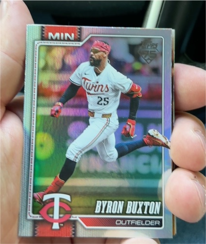 2026 Topps #255 Byron Buxton — front