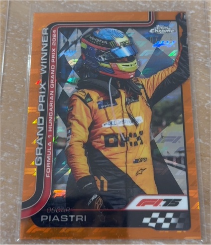2025 Topps Chrome Formula 1 #105 Oscar Piastri — front