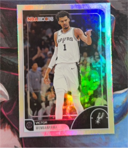 2025-26 Topps NBA Hoops #30 Victor Wembanyama — front