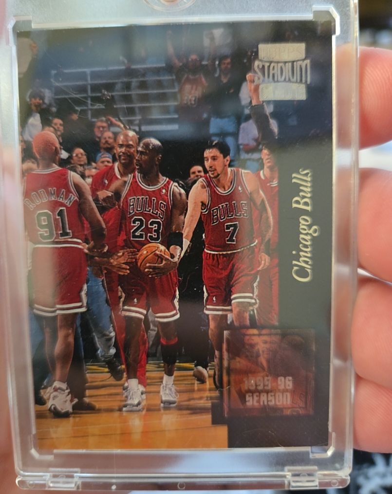 1996-97 Topps Stadium Club Golden Moments #GM3 Michael Jordan — front