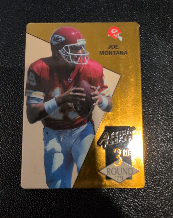 1993 Action Packed #216 Joe Montana — front