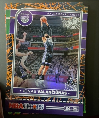 2024-25 Panini Haunted Hoops #152 Jonas Valanciunas — front