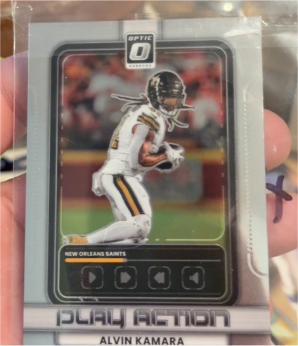 2025 Panini Donruss Optic Play Action #5 Alvin Kamara — front