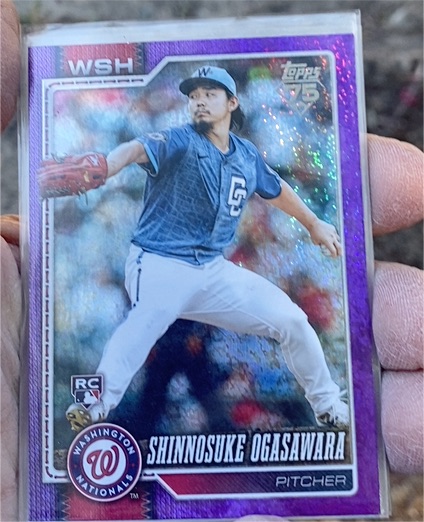 2026 Topps Series 1 #32 Shinnosuke Ogasawara — front
