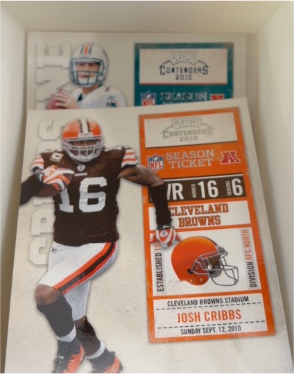 2010 Playoff Contenders #16 Josh Cribbs — front