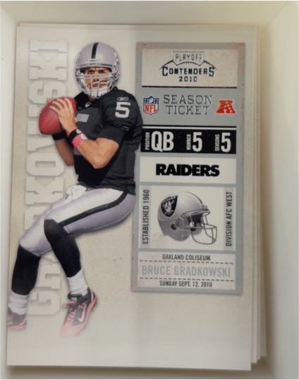 2010 Playoff Contenders #69 Bruce Gradkowski — front