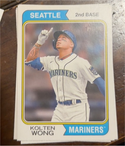 2023 Topps Heritage #327 Kolten Wong — front