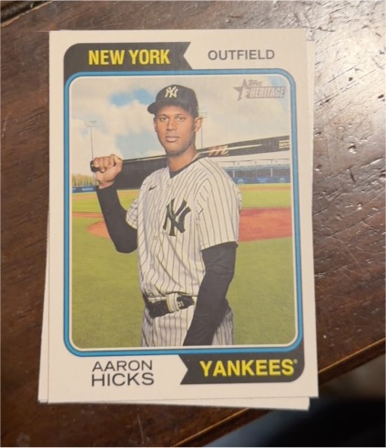 2023 Topps Heritage #75 Aaron Hicks — front