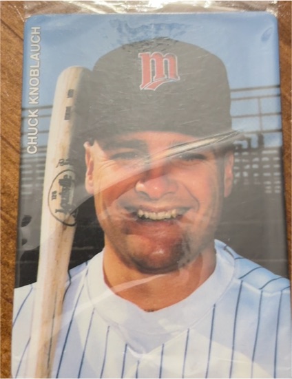 1992 Mother's Cookies #1 Chuck Knoblauch — front