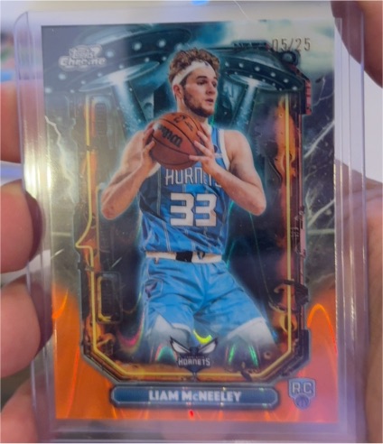 2025-26 Topps Cosmic Chrome #ET-22 Liam McNeeley — front