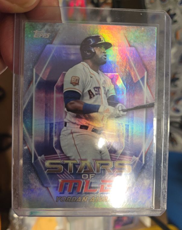 2023 Topps Chrome Stars of MLB #SMLBC-45 Yordan Alvarez — front