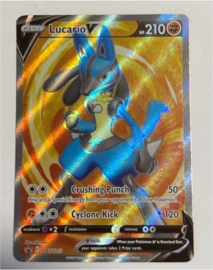 2022 Pokémon SWSH213 Lucario V — front
