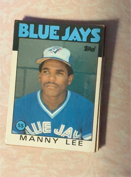 1986 Topps #23 Manny Lee — front