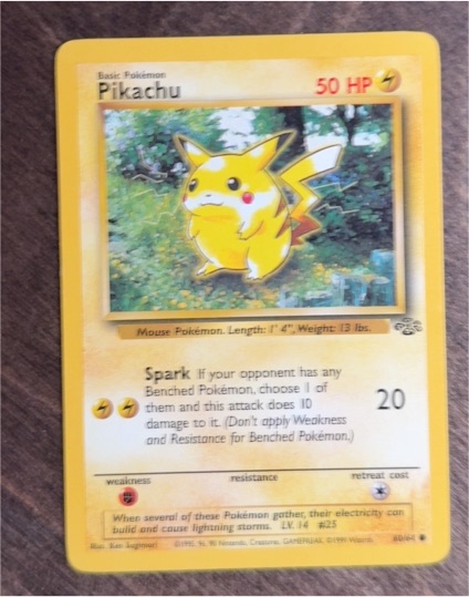 1999 Pokémon #25 Pikachu — front
