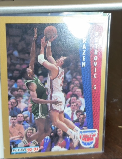 1992-93 Fleer #33 Drazen Petrovic — front