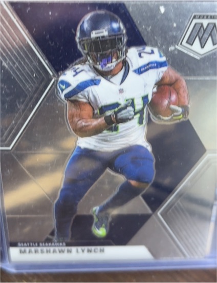 2020 Panini Mosaic #185 Marshawn Lynch — front