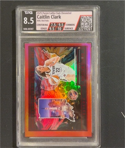 2025 Panini Caitlin Clark Chronicled #88 Red Holo — front