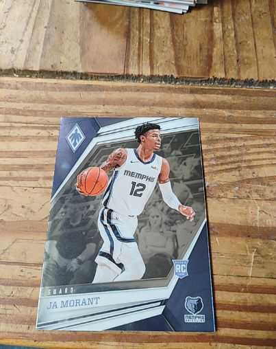 2019-20 Panini Chronicles Phoenix #580 Ja Morant Rookie Card — front