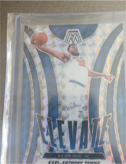 2024-25 Panini Mosaic #22 Karl-Anthony Towns Elevate New York Knicks — front