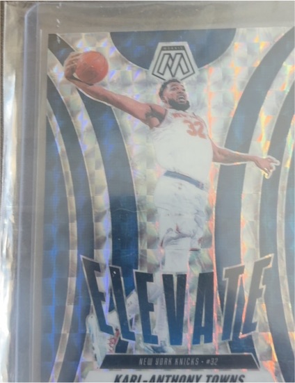 2024-25 Panini Mosaic #22 Karl-Anthony Towns Elevate — front