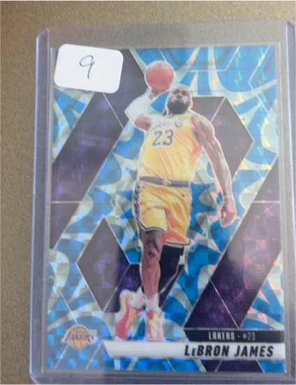 2024-25 Panini Mosaic #180 LeBron James — front