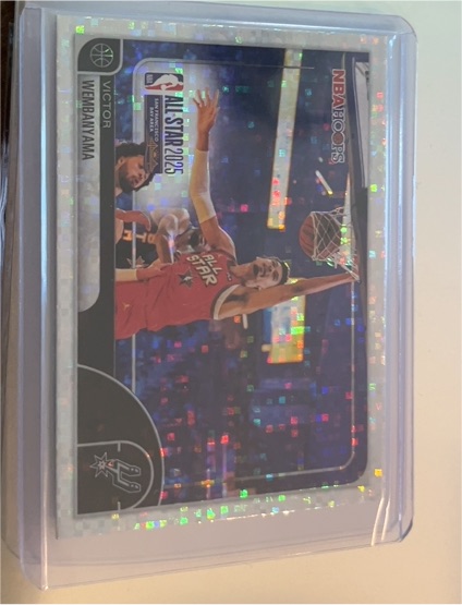 2025-26 Topps NBA Hoops #289 Victor Wembanyama — front