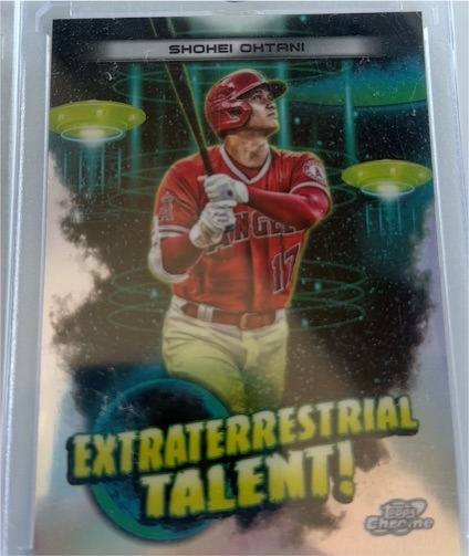 2023 Topps Cosmic Chrome #ET-9 Shohei Ohtani Extraterrestrial Talent — front
