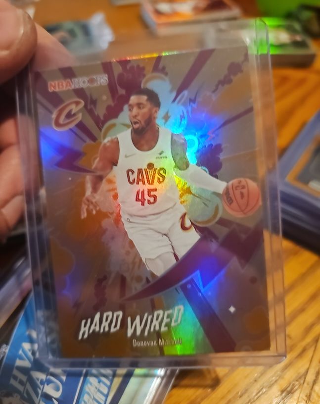 2026 Topps NBA Hoops Hard Wired #HW-10 Donovan Mitchell — front