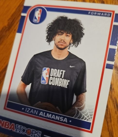2024-25 Panini Haunted Hoops Extended #21 Izan Almansa — front