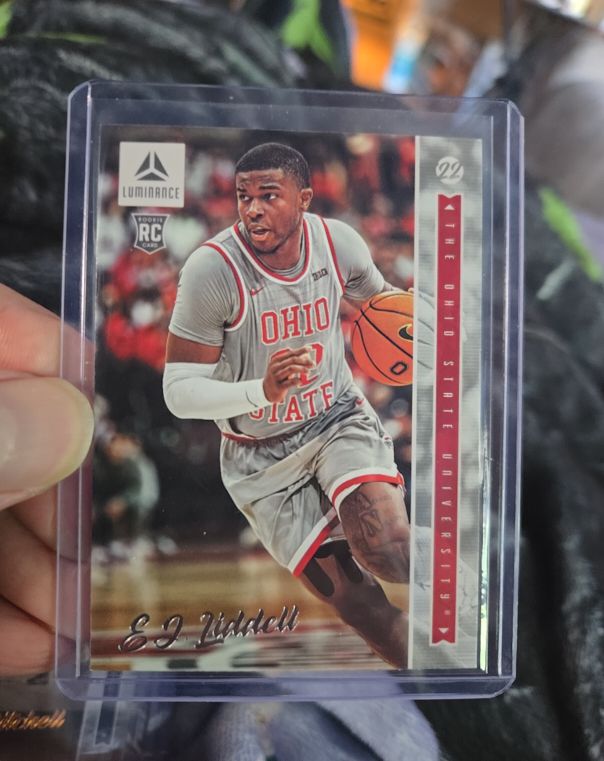2022 Panini Chronicles Draft Picks #8 E.J. Liddell Luminance — front