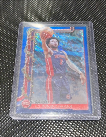 2025-26 Topps Holiday #H32 Cade Cunningham — front