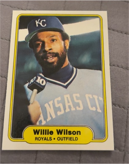 1982 Fleer #427 Willie Wilson Kansas City Royals — front