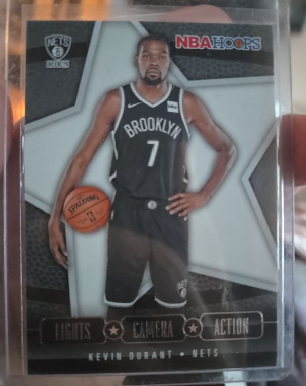 2020-21 Panini NBA Hoops #29 Kevin Durant — front
