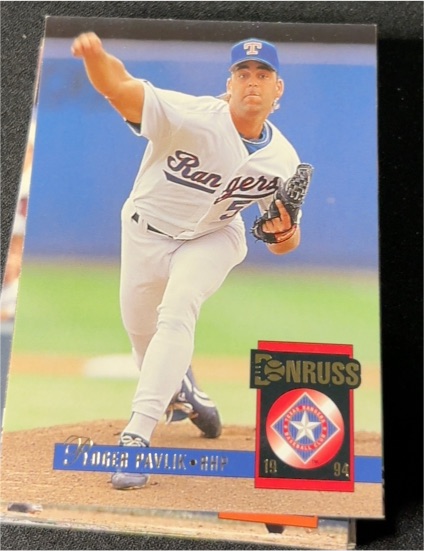 1994 Donruss #527 Roger Pavlik — front
