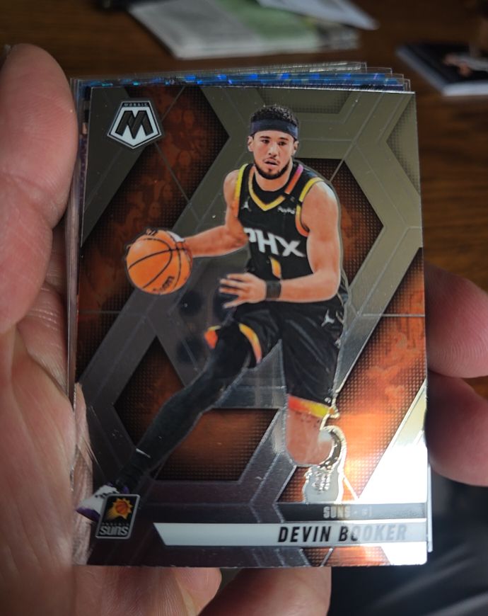 2024-25 Panini Mosaic #200 Devin Booker — front